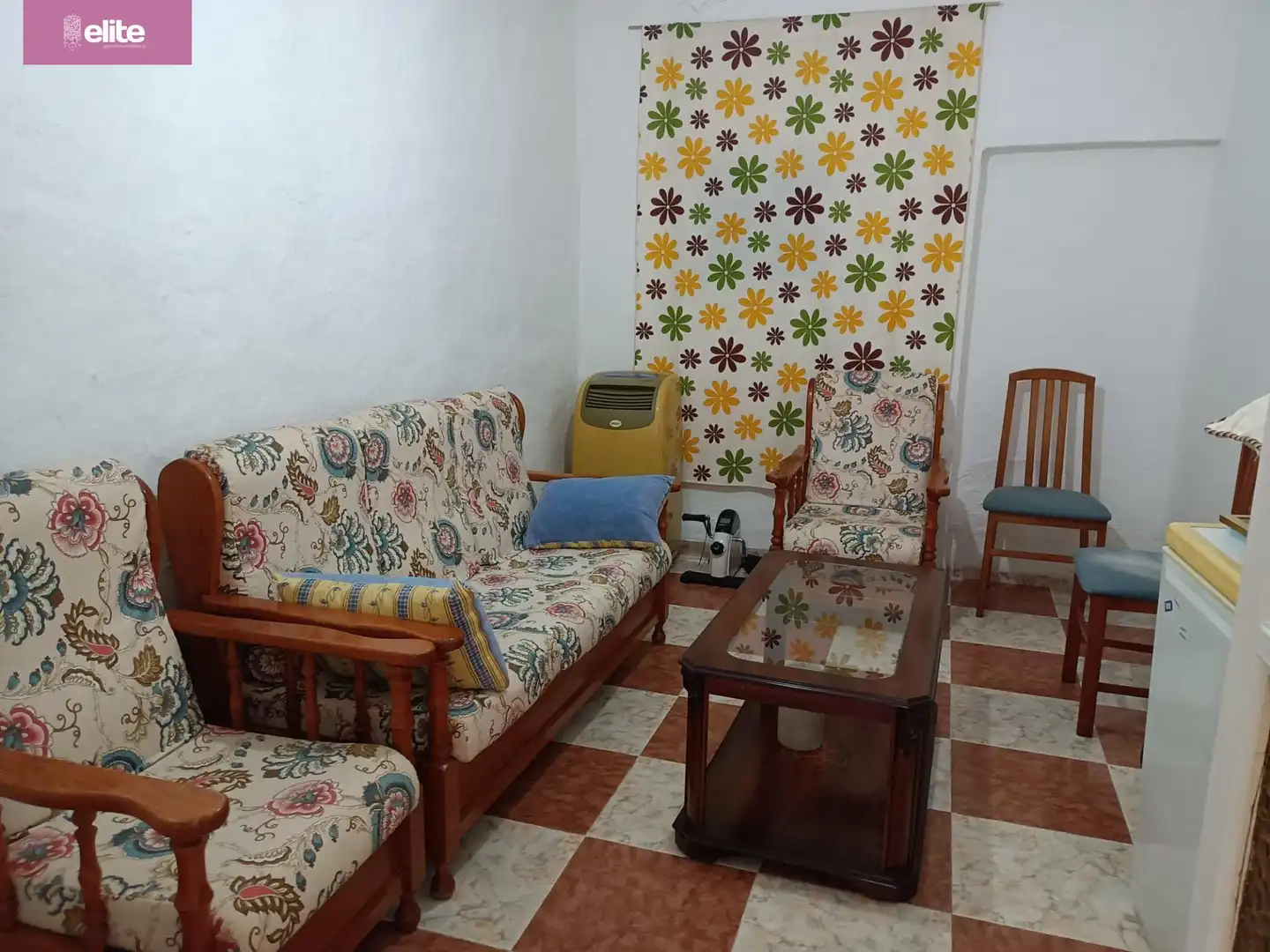 Living room of Houses for sale in Jerez de la Frontera  with Air Conditioner and Terrace