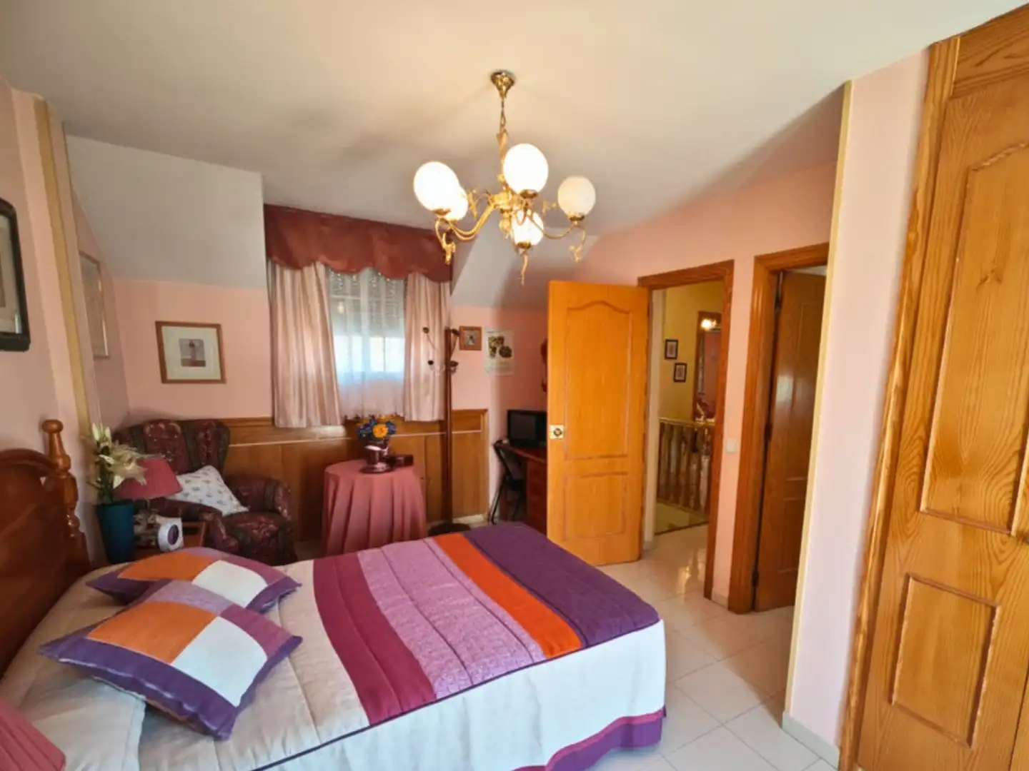Bedroom of Detached homes for sale in Parla  with Air Conditioner, Heating and Private garden