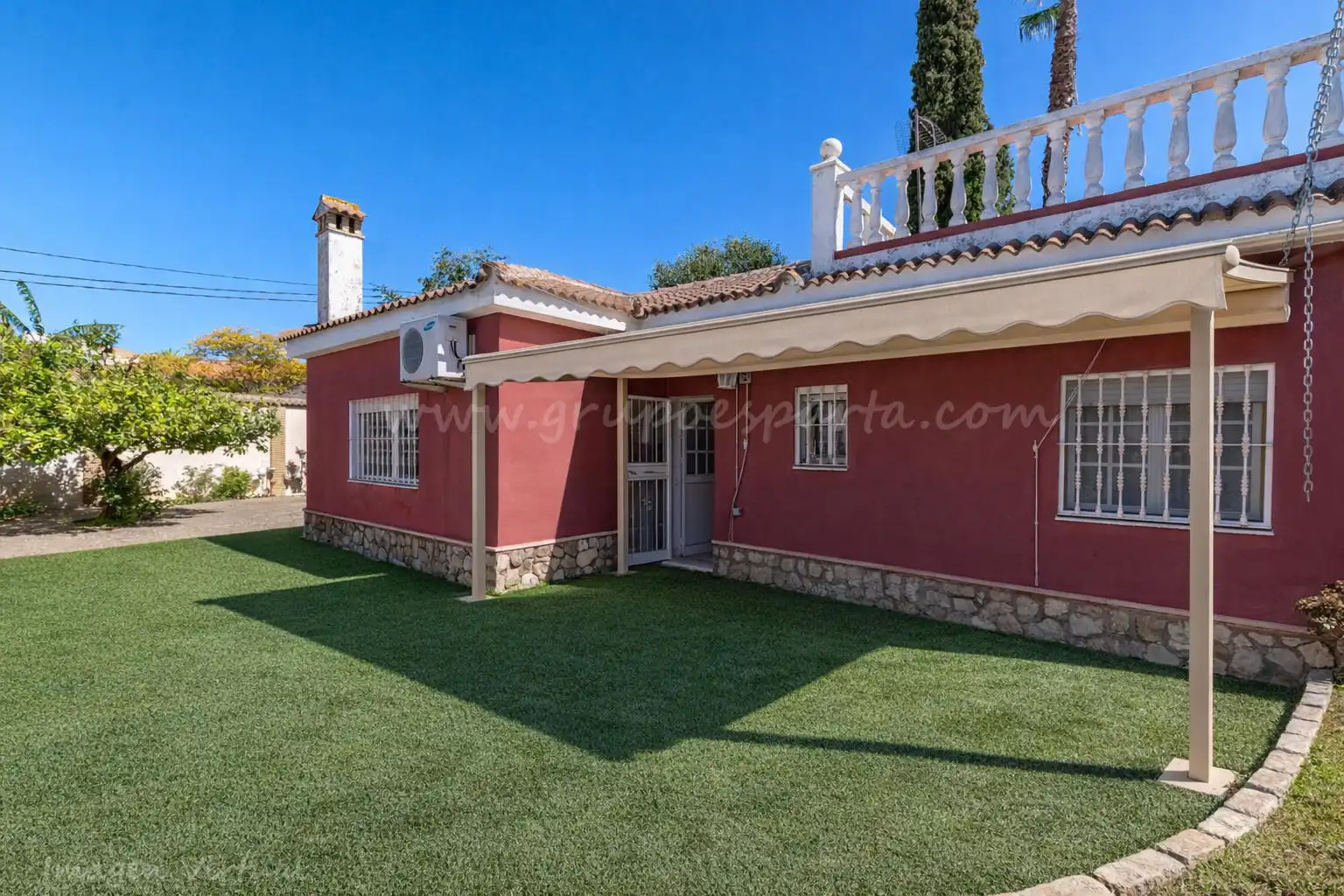 Vista exterior de Casa o chalet en venta en Villanueva del Ariscal con Aire acondicionado, Calefacción y Jardín privado