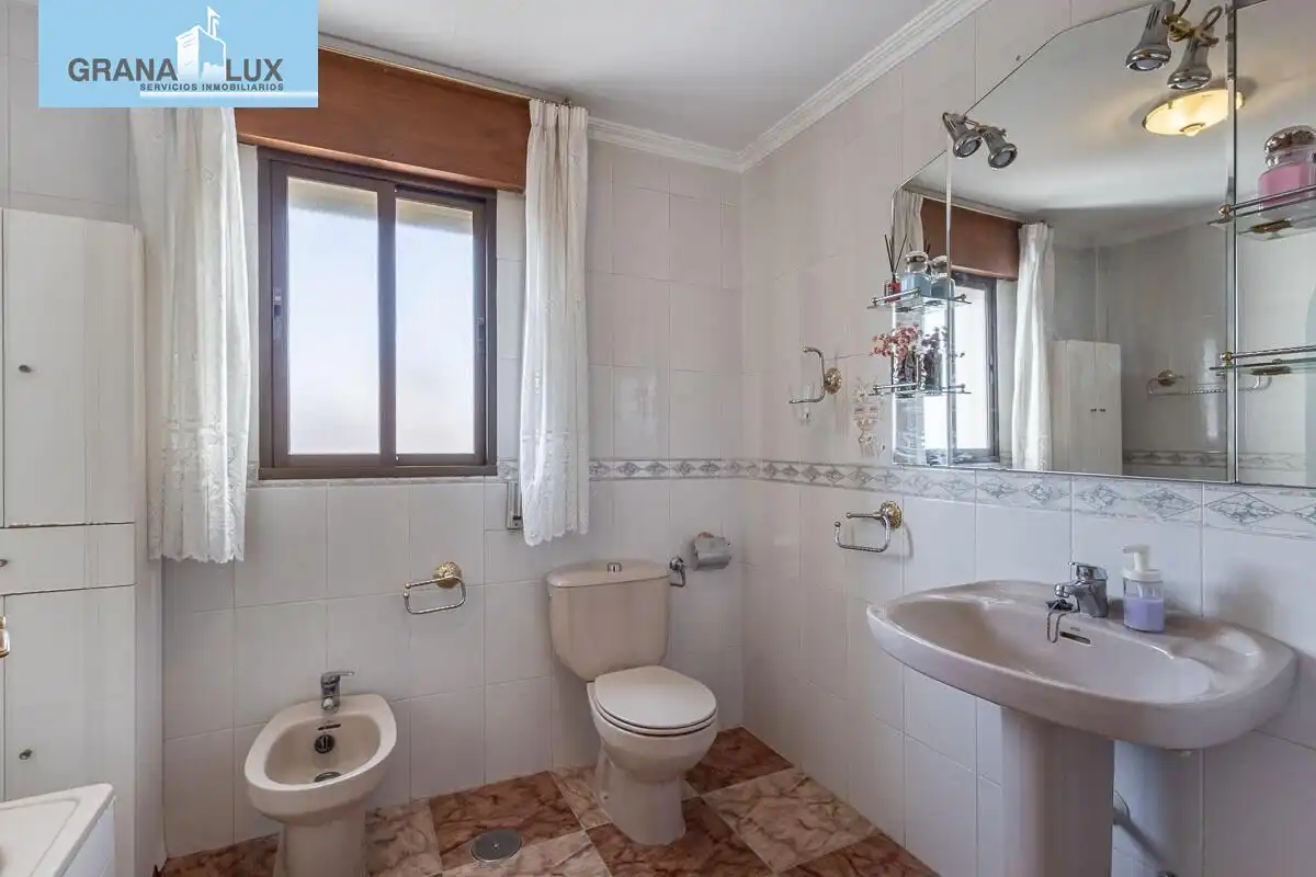 Chalet en venta en CALLE LIRIO, imagen 25