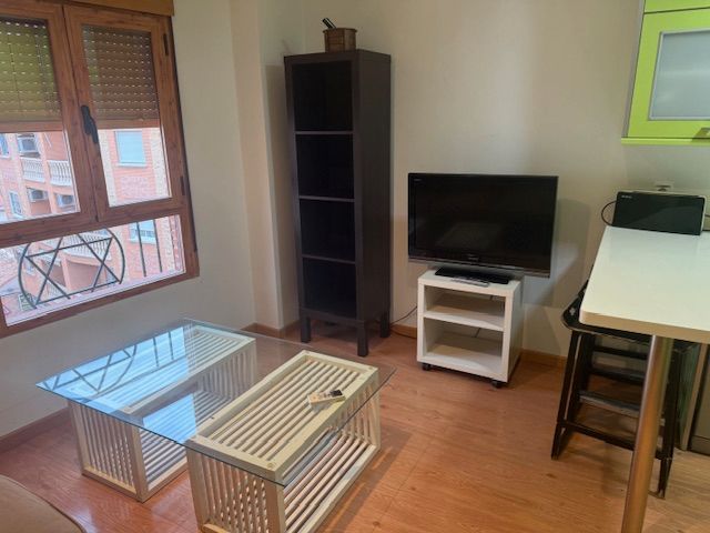 Wohnzimmer von Wohnungen miete in Puertollano mit Klimaanlage, Heizung und Möbliert