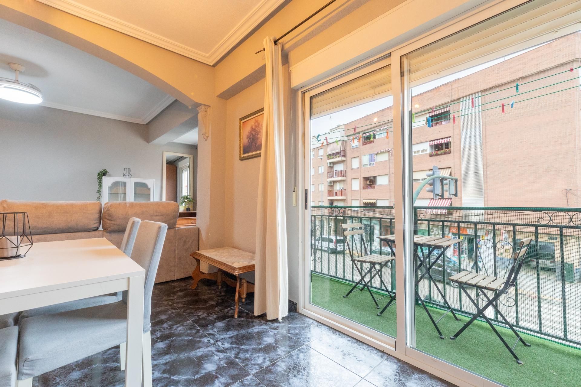 Pis en venda a Calle JUAN CARLOS I, GRAN VIA, 1