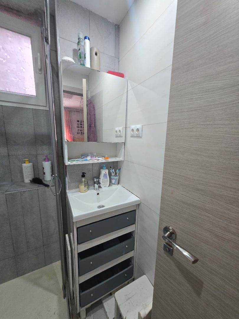 Bathroom of Premises for sale in  Madrid Capital
