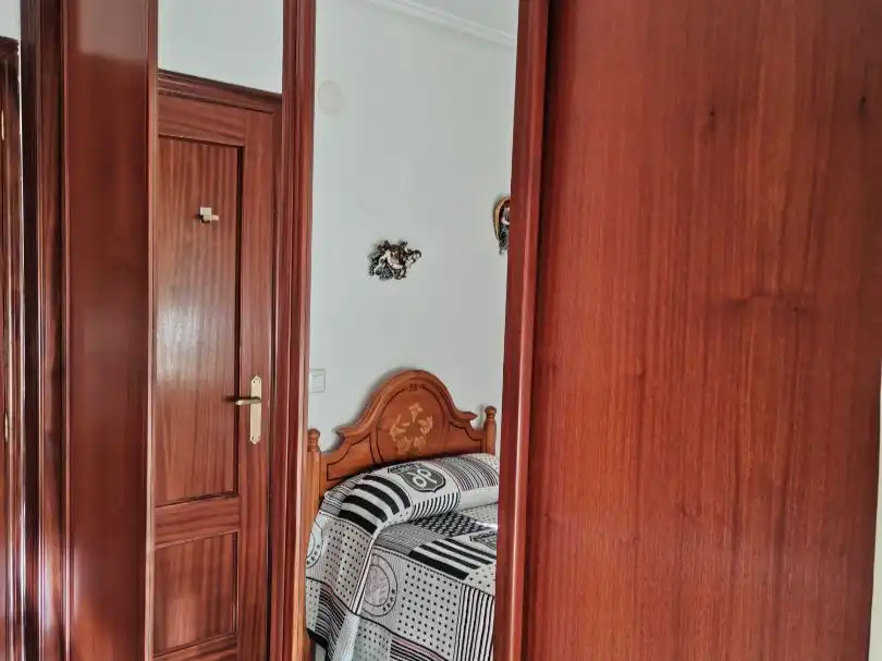 Schlafzimmer von Wohnung zur Miete in Noja mit Heizung, Privatgarten und Terrasse