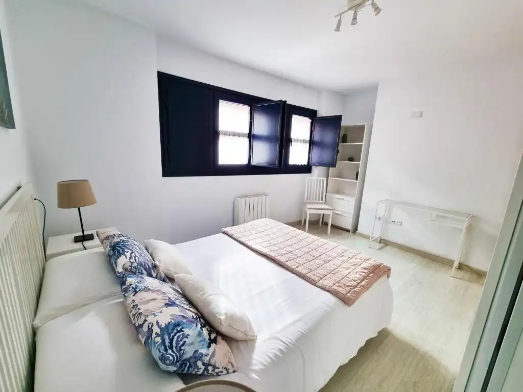 Habitación de Piso en venta en Cudillero con Calefacción, Parquet y Amueblado