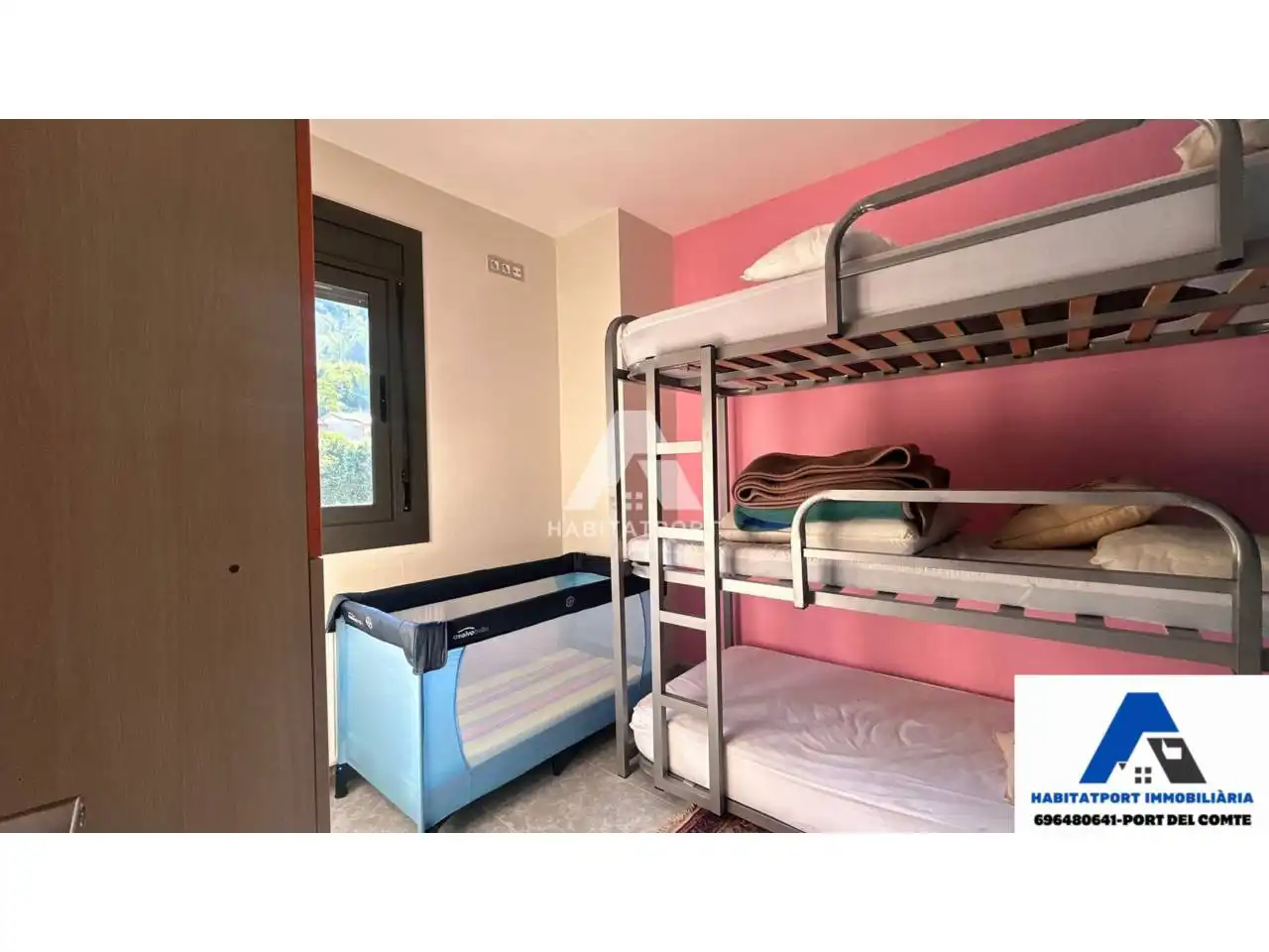 Habitación de Casa o chalet en venta en La Coma i la Pedra con Calefacción, Jardín privado y Amueblado