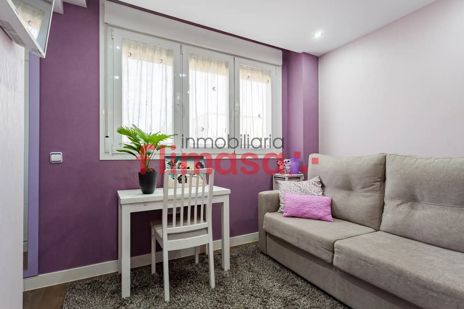 Bedroom of Detached homes for sale in Villaviciosa de Odón  with Air Conditioner, Heating and Private garden