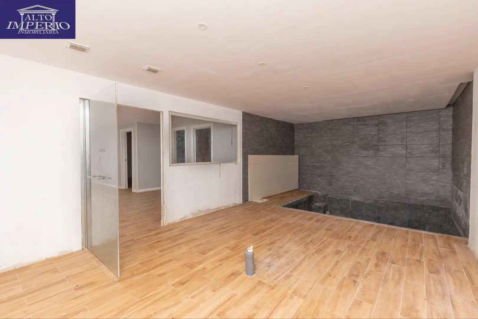 Detached house with terrace for sale in Calle Puntal de las Siete Lagunas 18, imagen 51