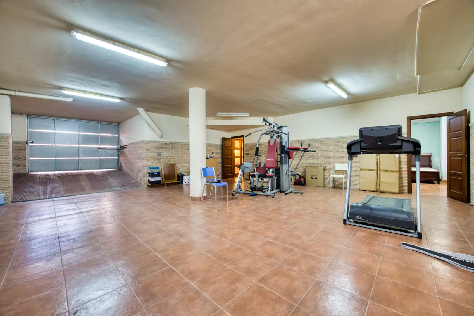 Haus oder Chalet zum Verkauf in Elche / Elx mit Klimaanlage, Heizung und Privatgarten