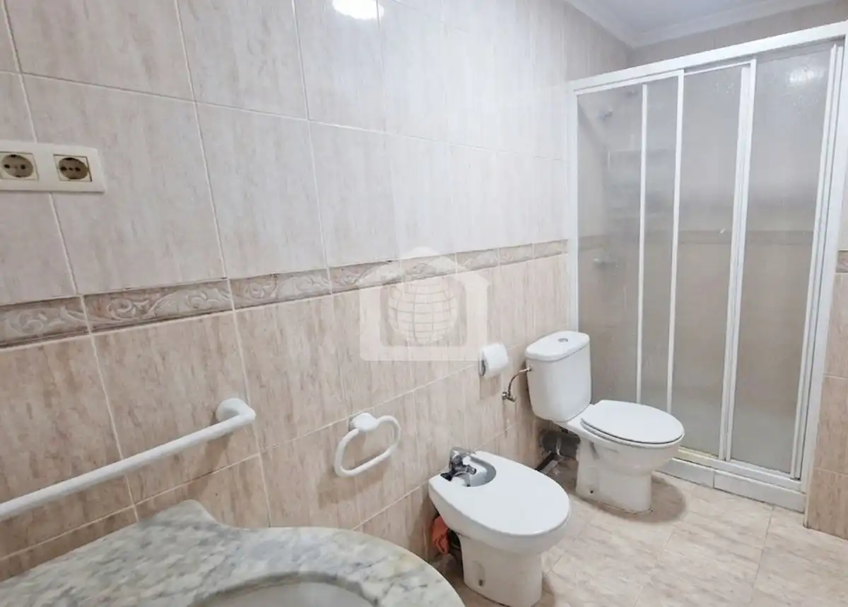 Bany de Pis en venda en Málaga