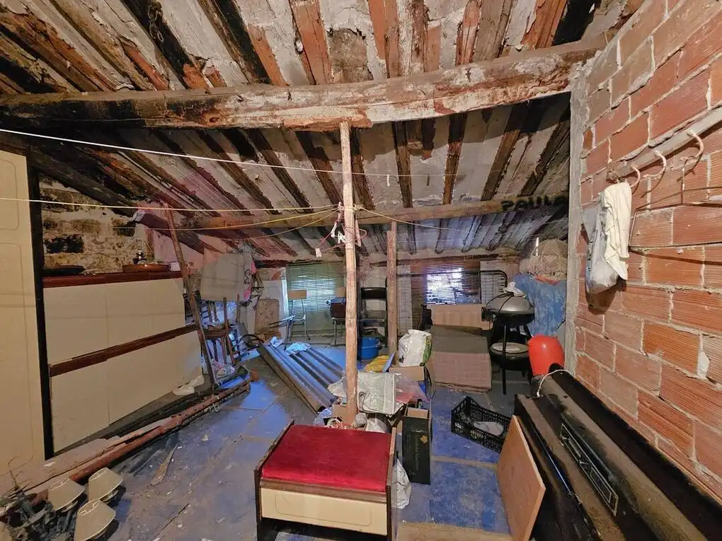 Houses for sale in Sotés  with Heating and Storage room