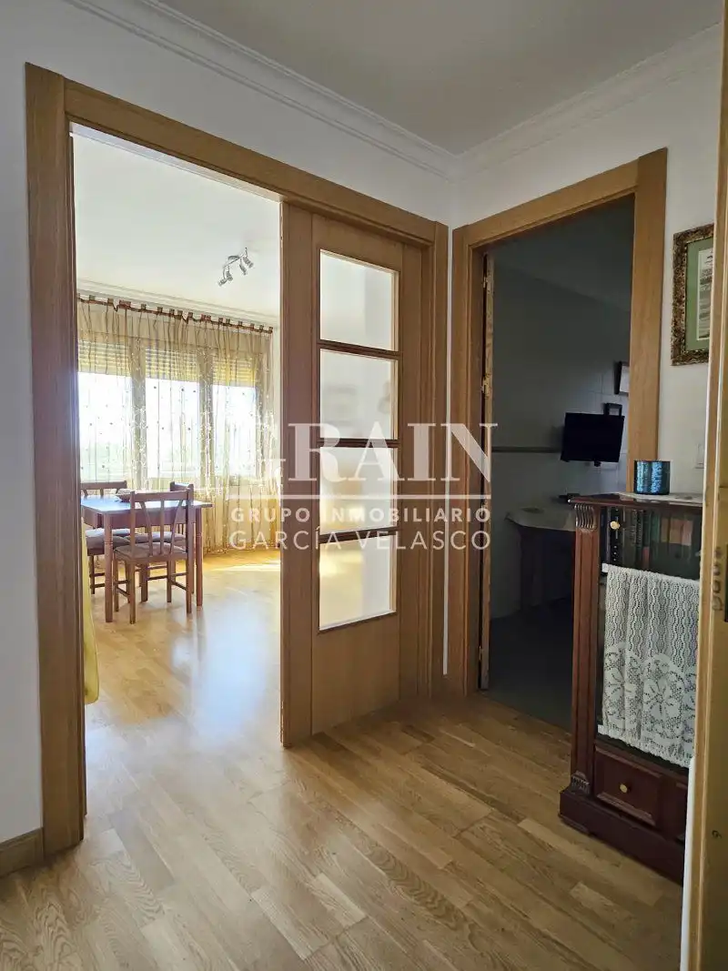Flat for sale in Albacete  with Air Conditioner, Heating and Storage room