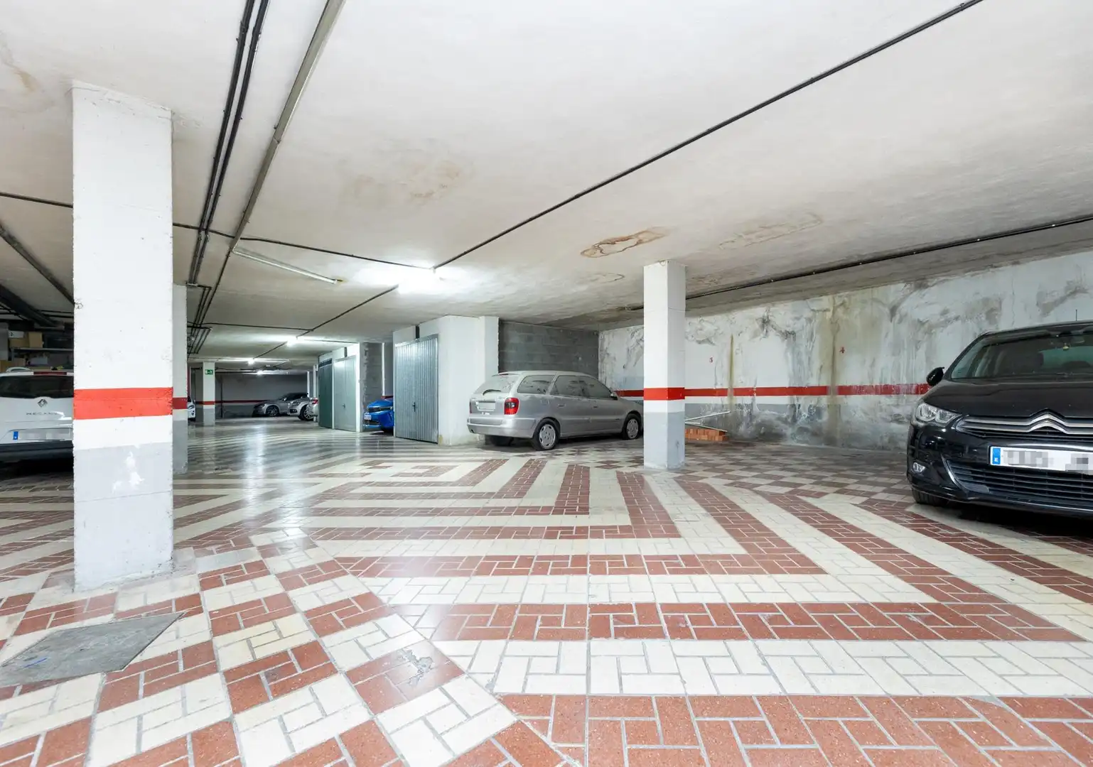 Parking de Piso en venta en Cenes de la Vega con Aire acondicionado y Balcón
