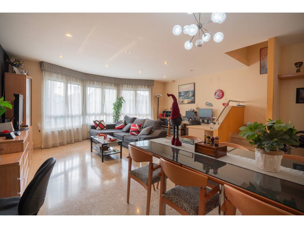 Sala de estar de Casa o chalet en venta en Calldetenes con Aire acondicionado, Calefacción y Jardín privado