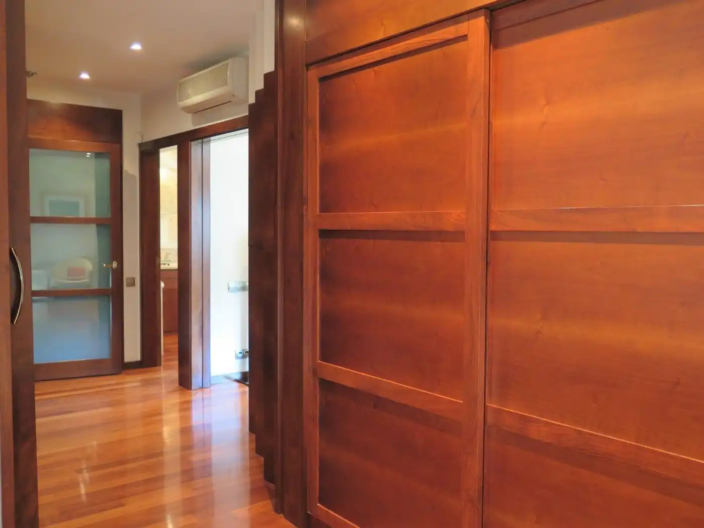 Houses for sale in L'Escala  with Air Conditioner, Heating and Private garden