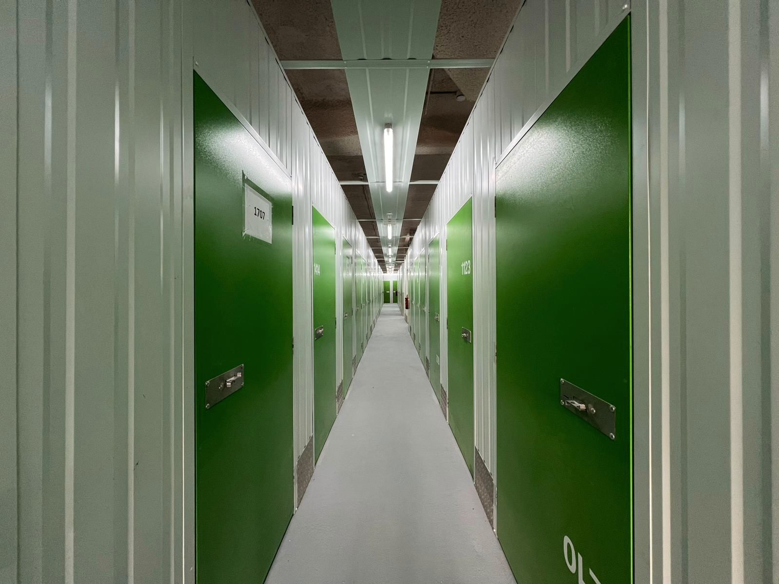 Trastero de alquiler en Sant Boi de Llobregat con Alarma