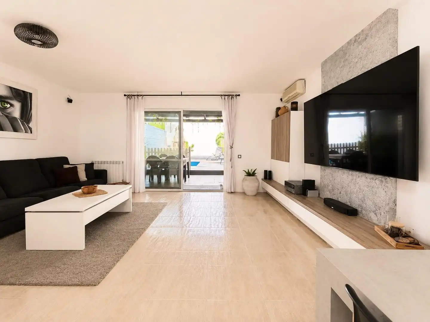 Sala d'estar de Casa o xalet en venda en Castellbisbal
