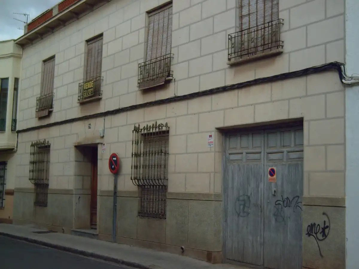 Casa rústica en venda a Tomelloso