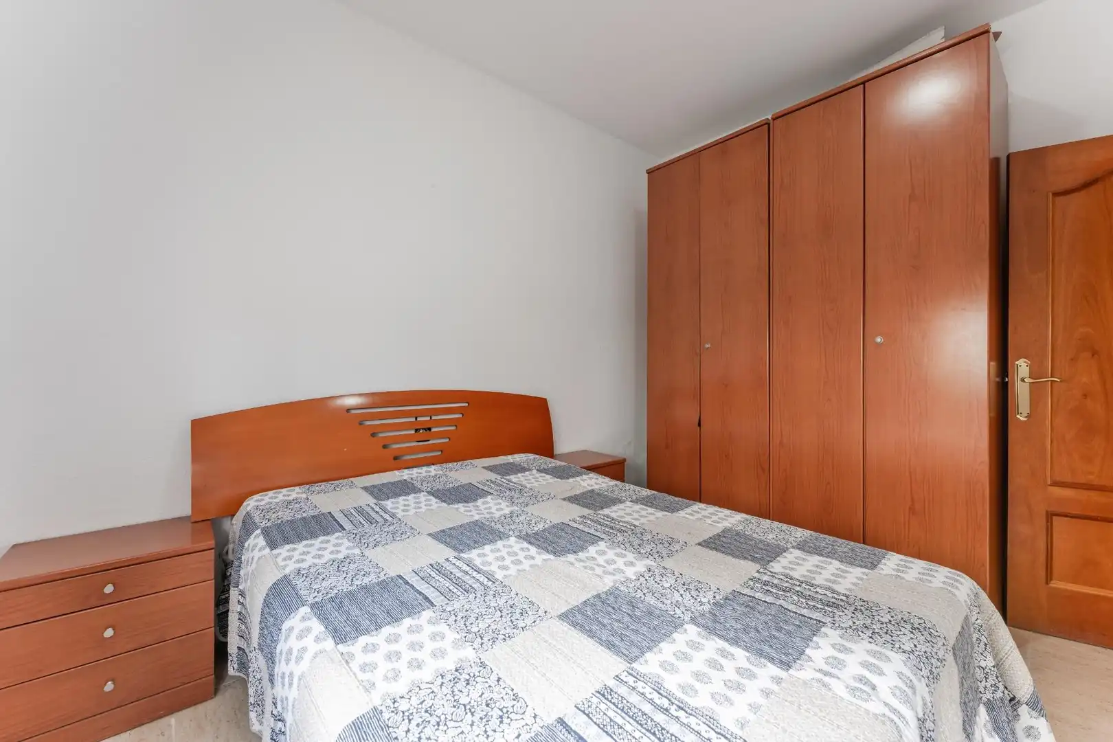 Habitación de Planta baja en venta en Martorelles con Calefacción y Trastero
