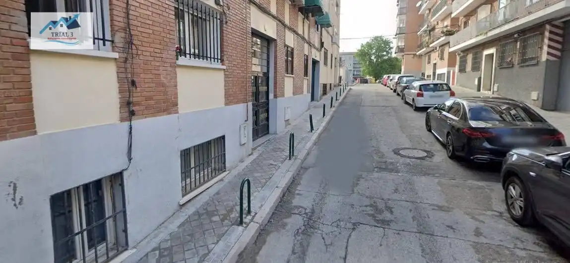 Vista exterior de Piso en venta en Madrid con Terraza