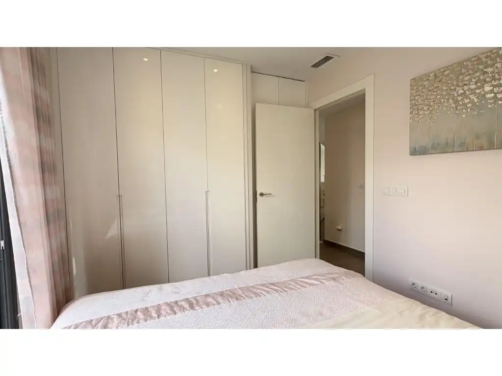 House with pool for sale in Calle Maite Pagazaurtundua Ruiz, imagen 19
