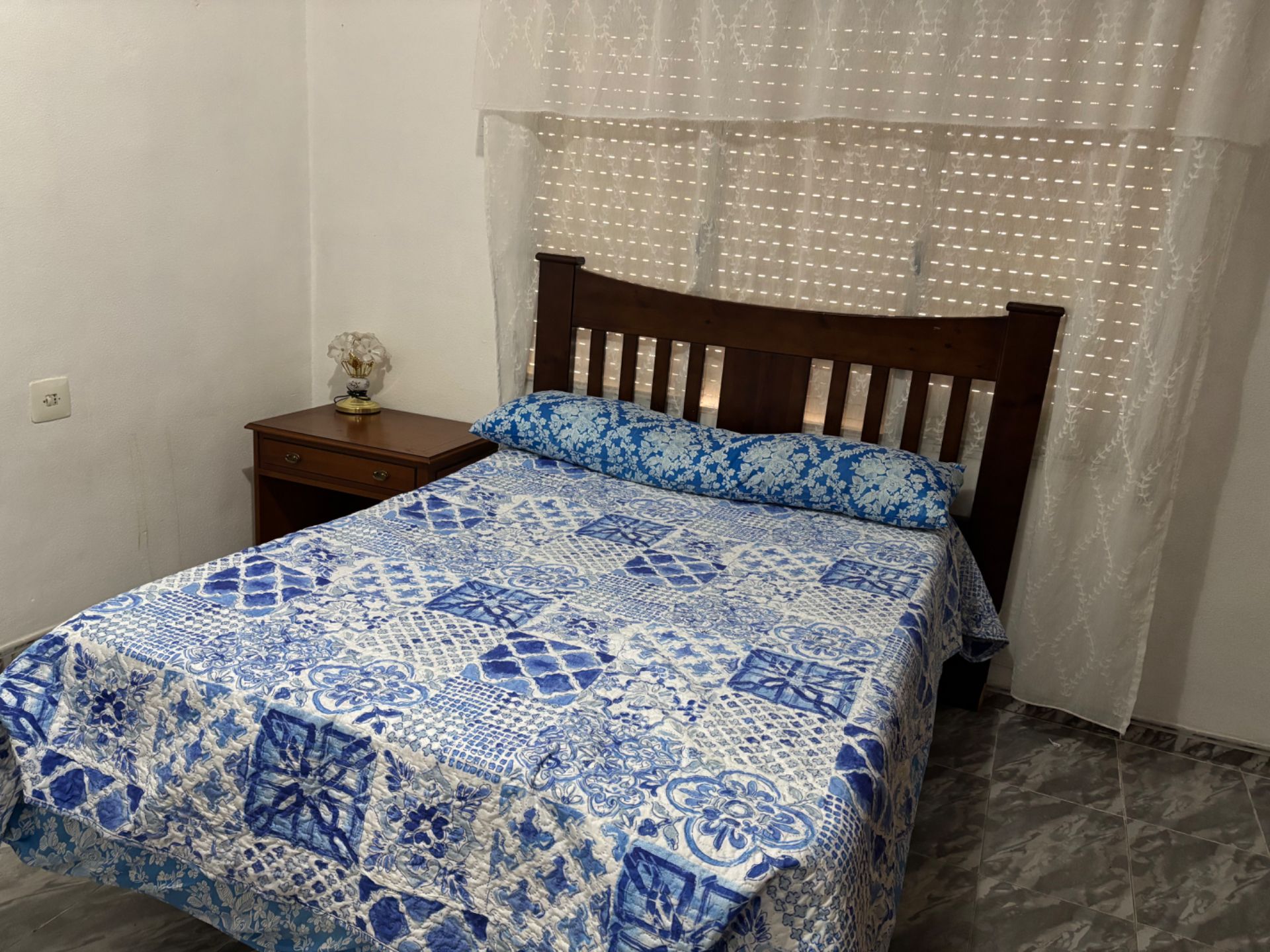 Bedroom of Flat to rent in Villarrobledo  with Terrace, Storage room and Furnished