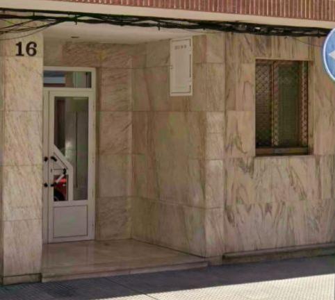 Foto 2 von Garage zur Miete in Calle Relojero Losada, 16, Crucero, León Capital