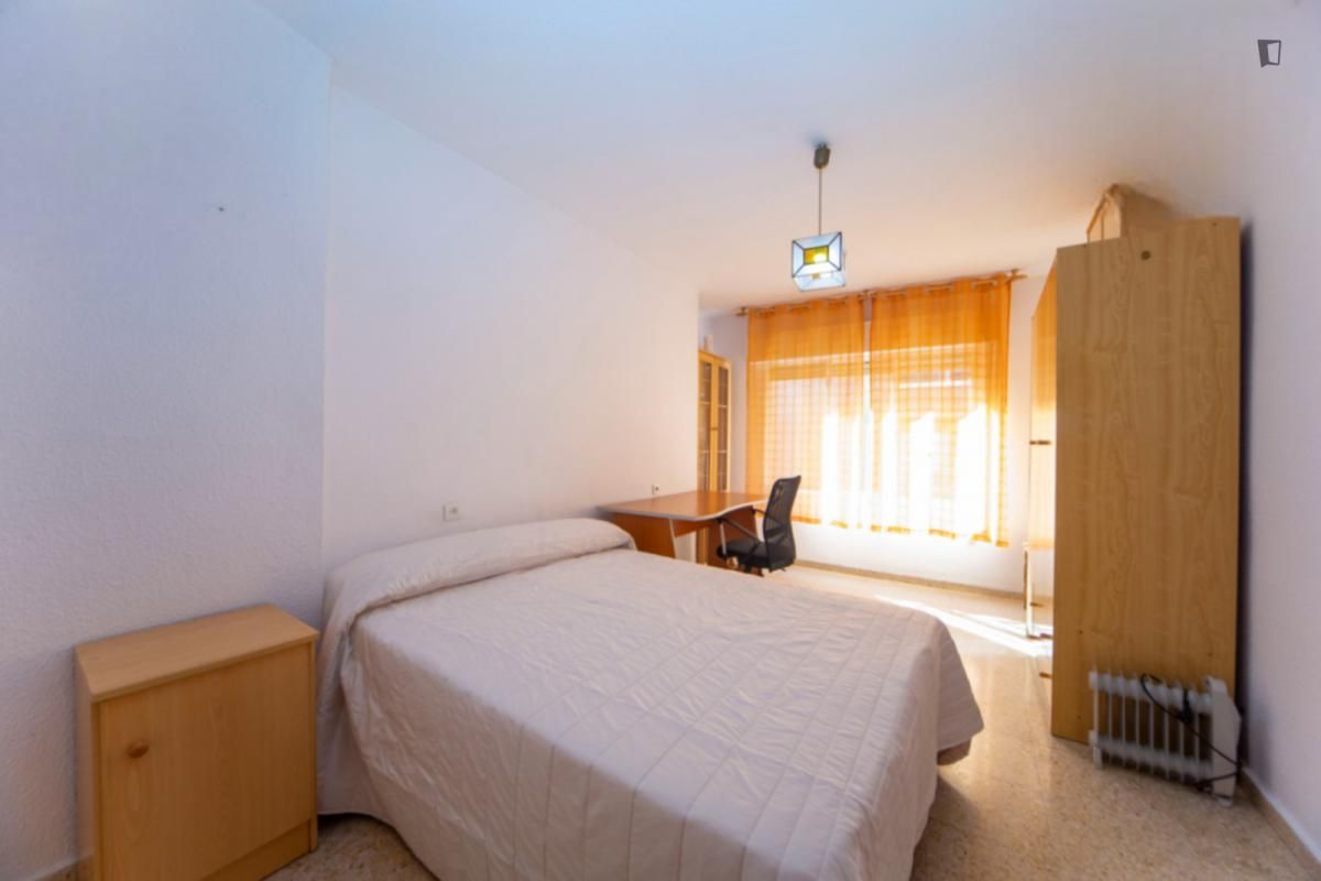 Apartment to share in Camino de Ronda