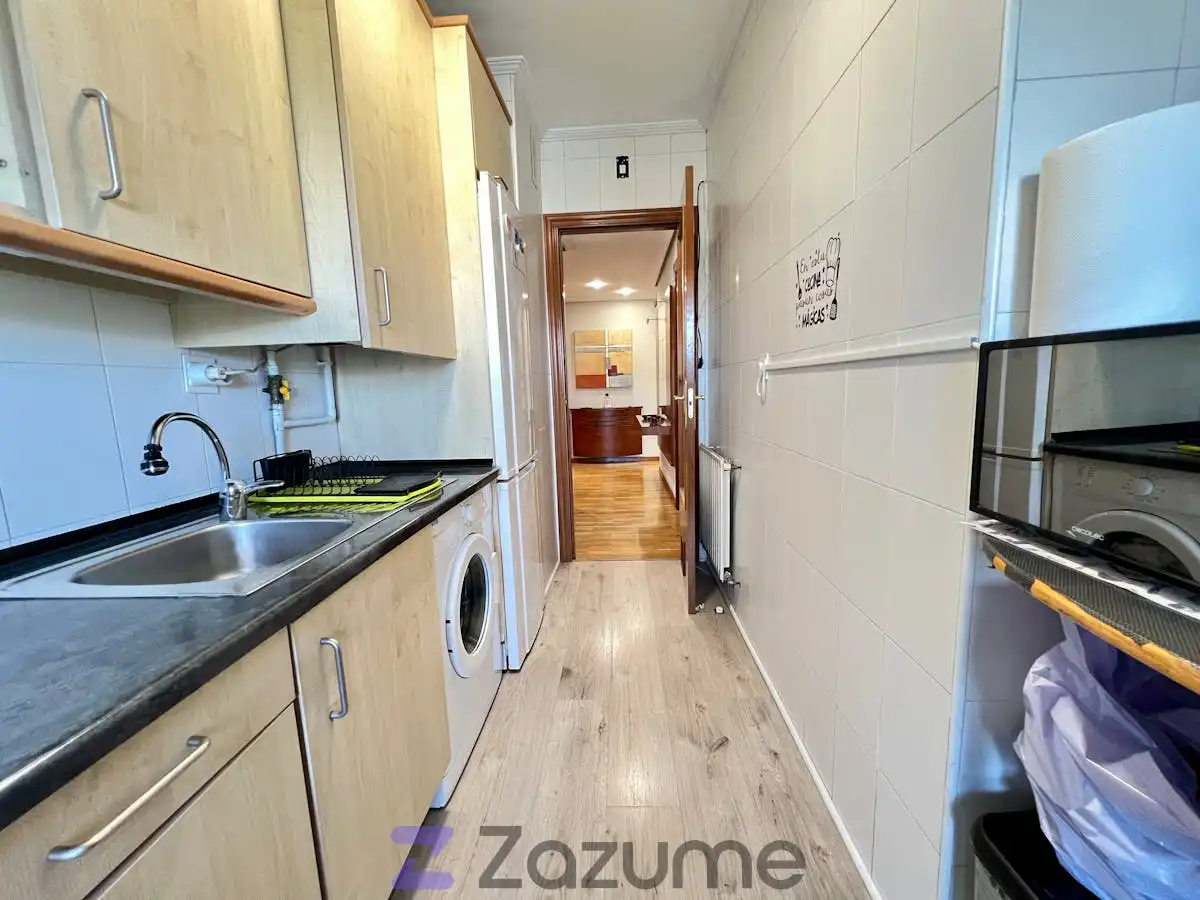 Wohnung zur Miete in Blas de Otero Kalea, Lakua-Bizkarra