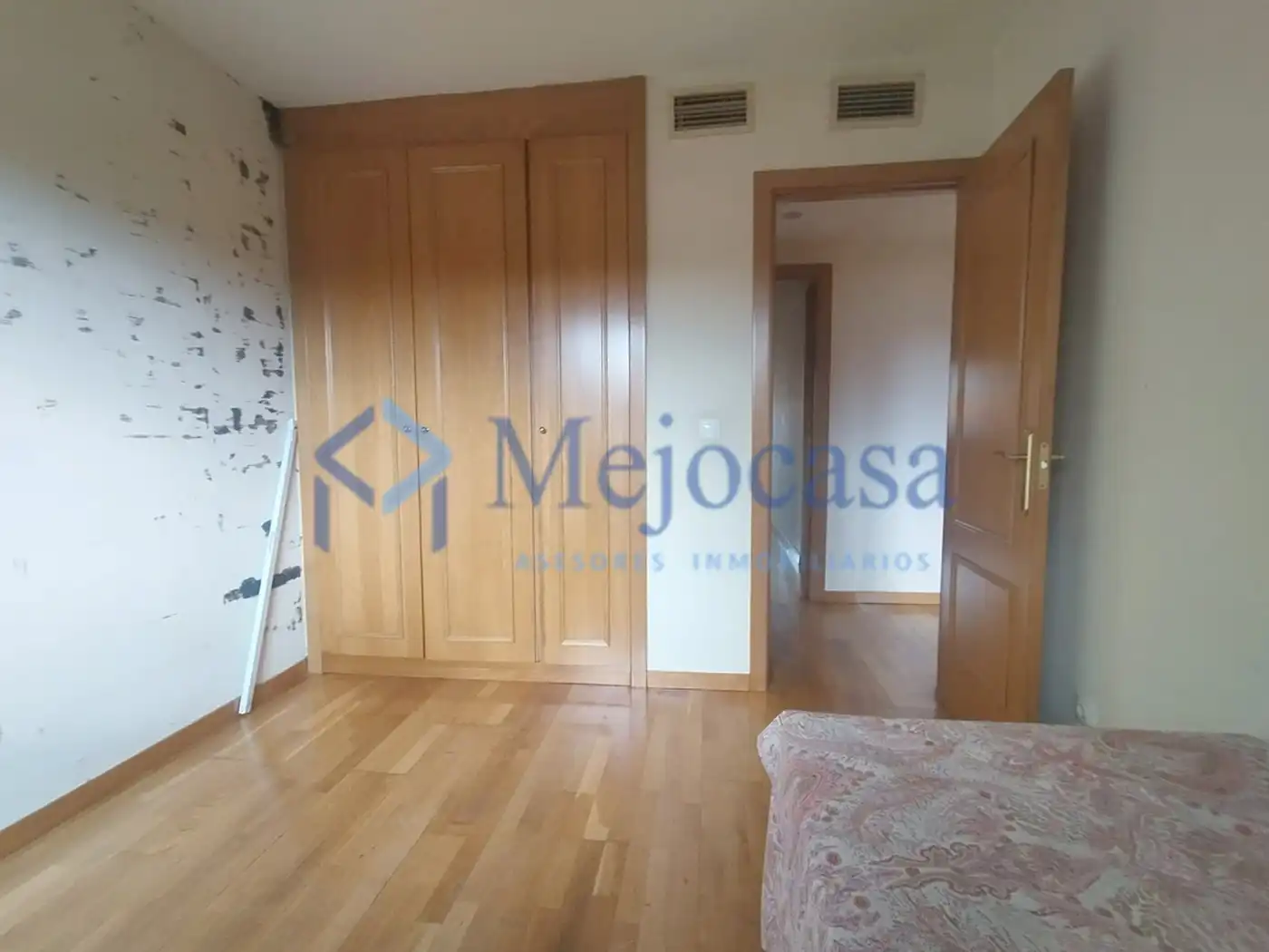 Bedroom of Flat for sale in Madrid  with Air Conditioner, Heating and Private garden