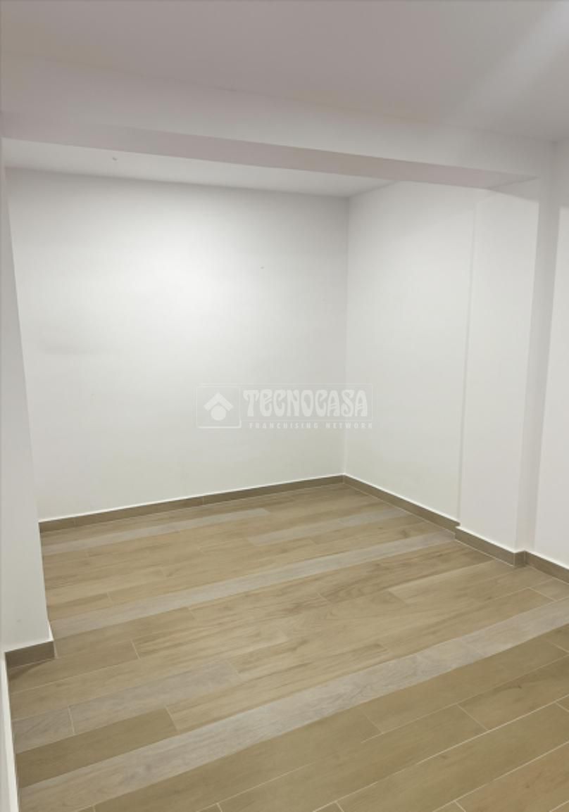 Estudi en venda en Badalona