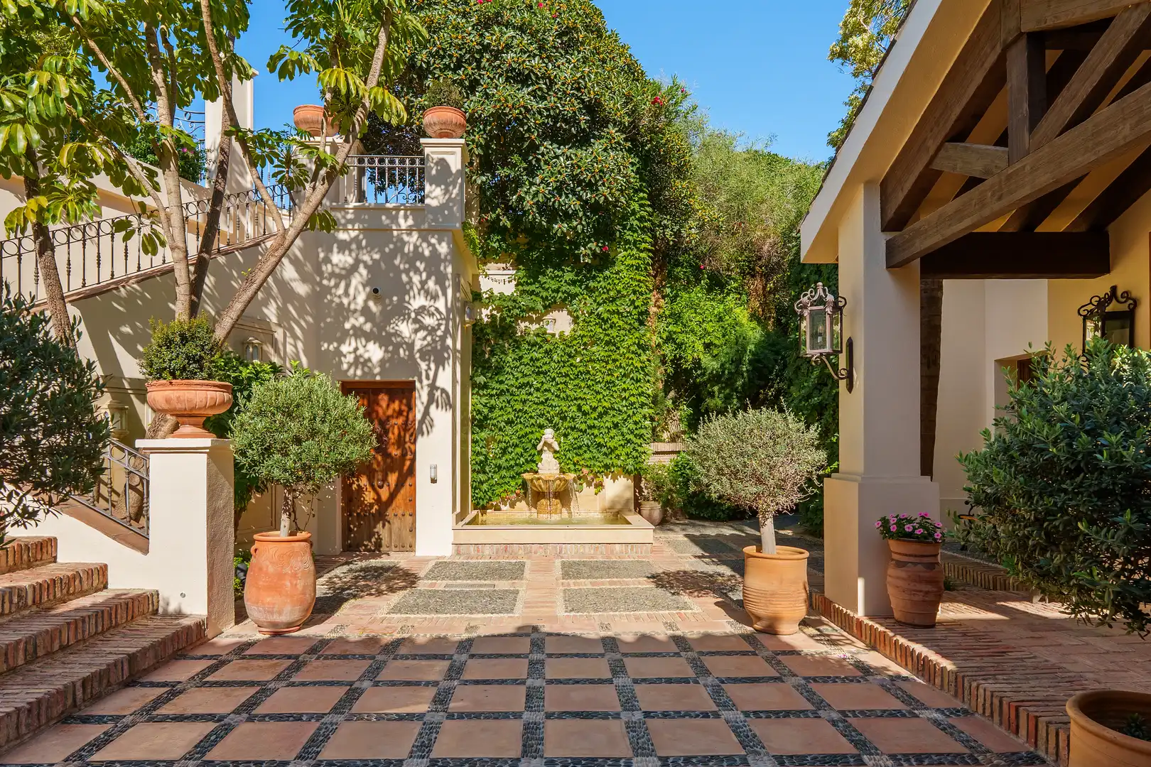 Villa di nuova costruzione in vendita a Las Lomas del Marbella Club, imagen 68