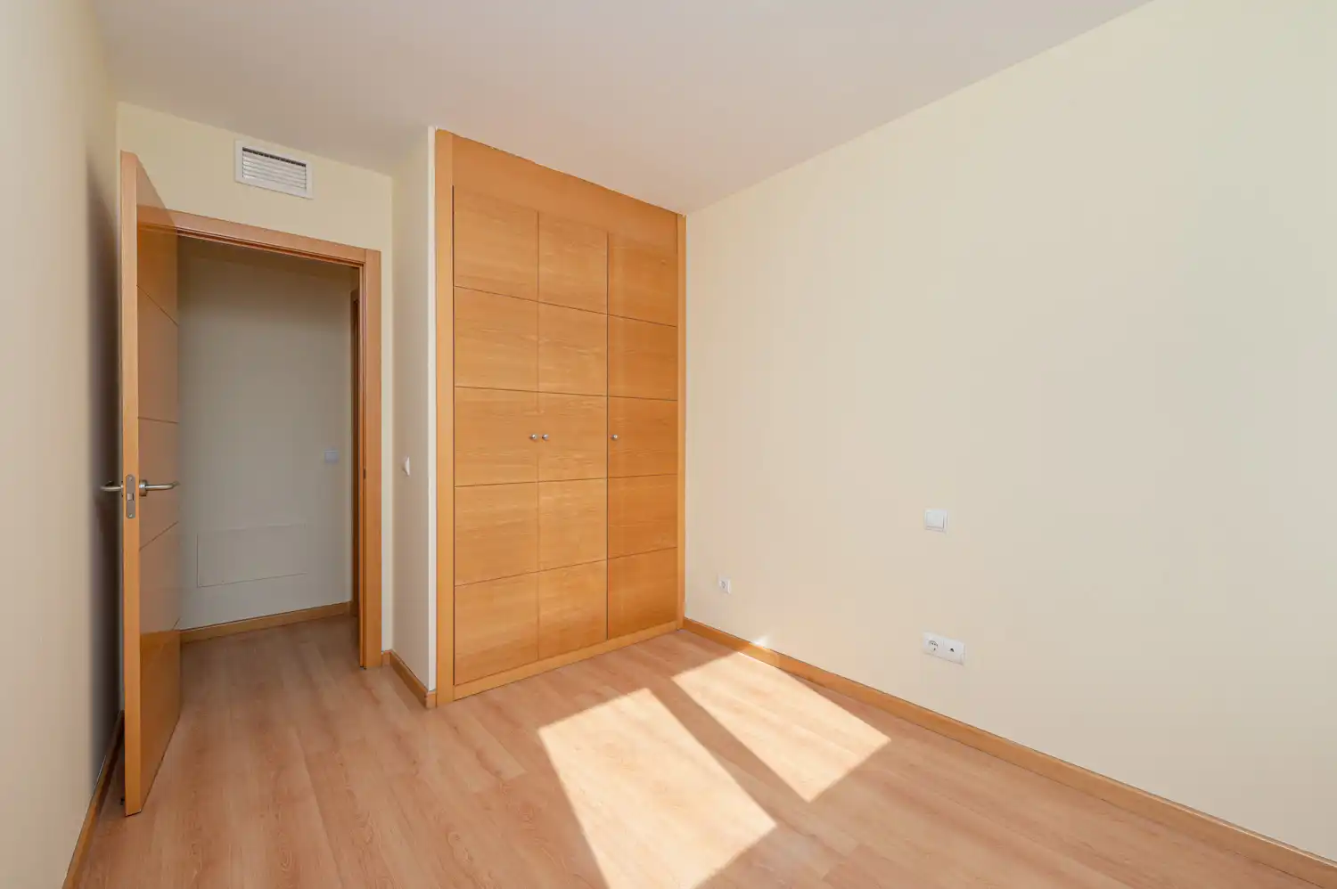 Piso con ascensor en venta en Puentedey 5, imagen 7