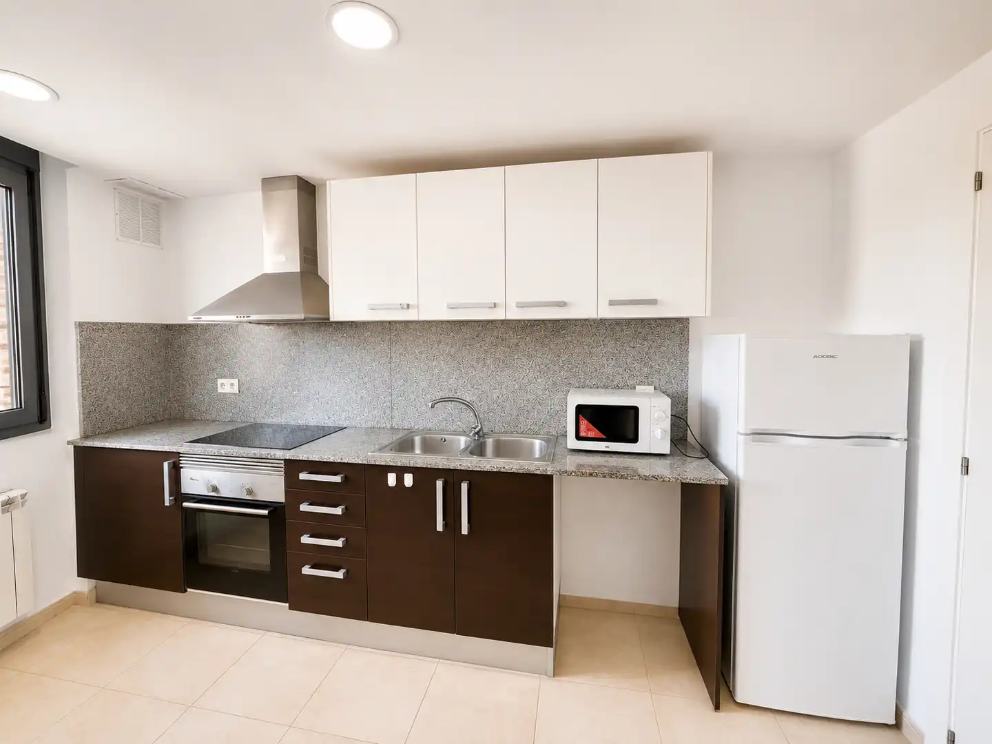 Cocina de Piso en venta en Cassà de la Selva con Calefacción y Trastero