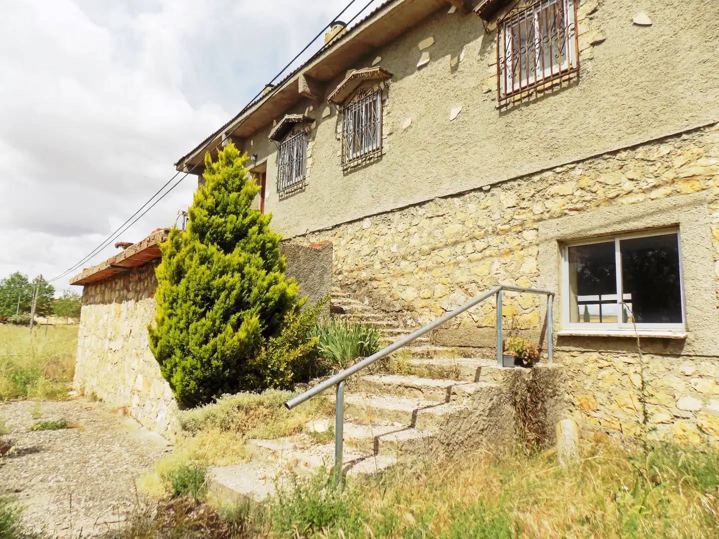 Vista exterior de Edificio en venta en Torremocha del Campo