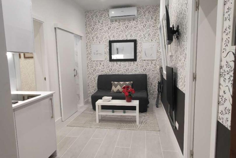 Photo 1 of Flat for sale in Calle de San Isidro Labrador, 13, Palacio, Madrid