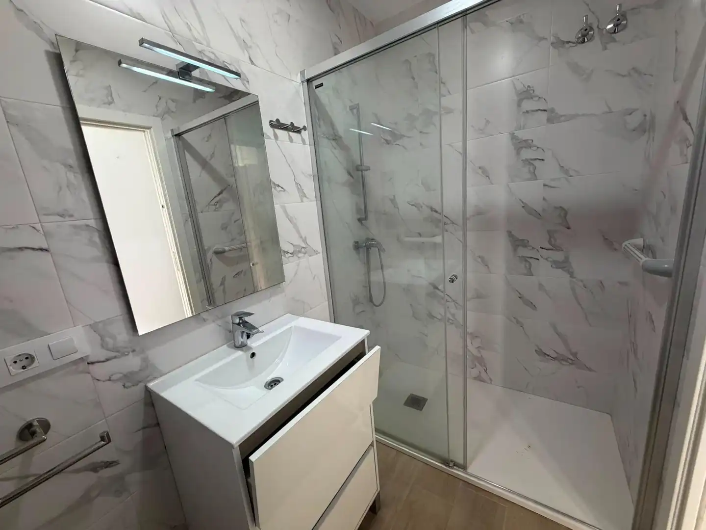 Baño de Piso en venta en Cádiz con Trastero