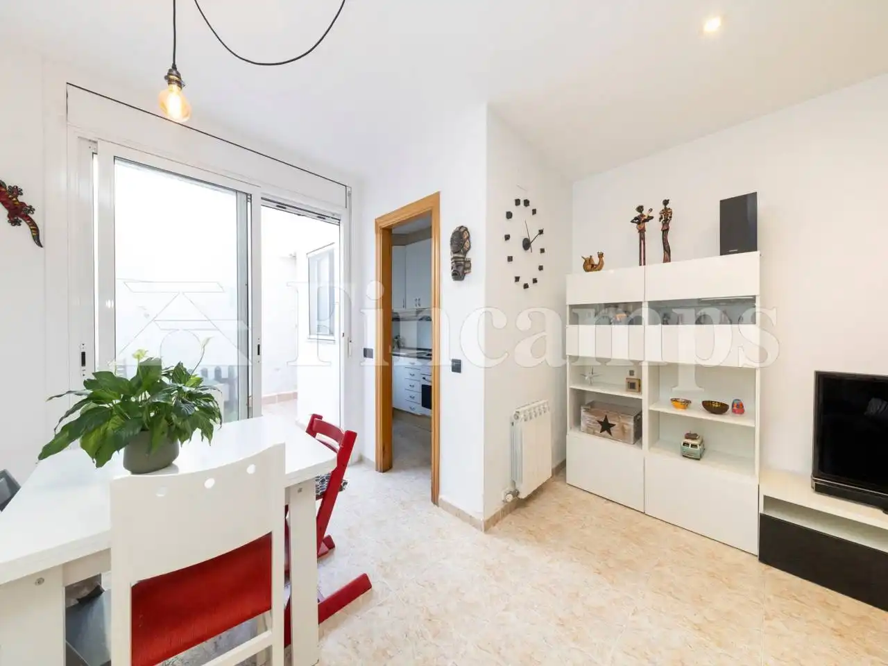 Casa con giardino in vendita a Calle Sallarès i Pla