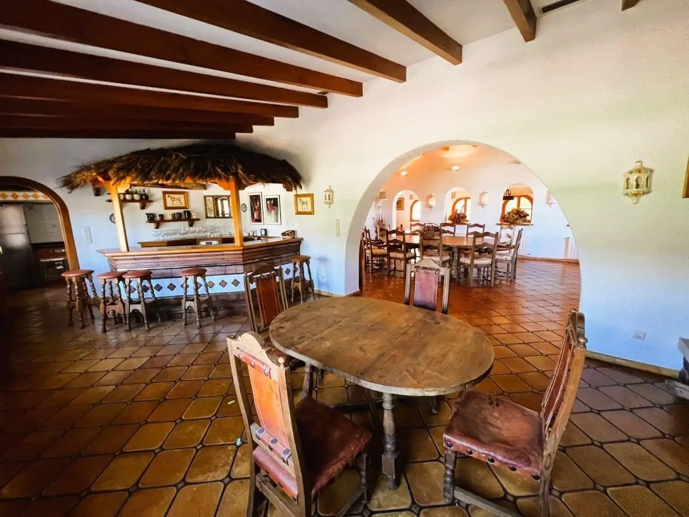Country house zum Verkauf in Novelda mit Klimaanlage, Heizung und Privatgarten