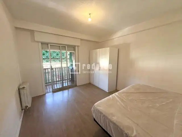 Habitación de Piso en venta en Madrid con Terraza