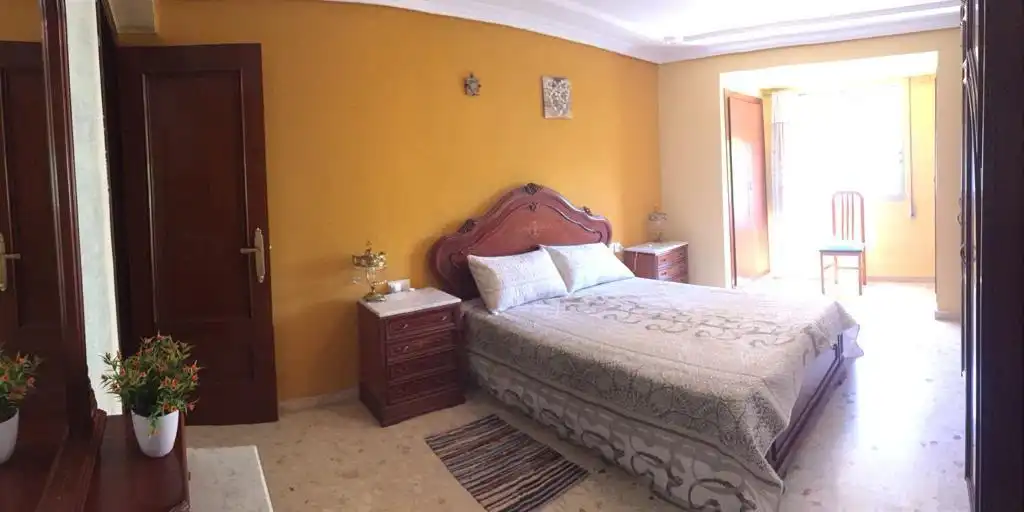 Habitación de Piso en venta en Valencia con Amueblado y Balcón