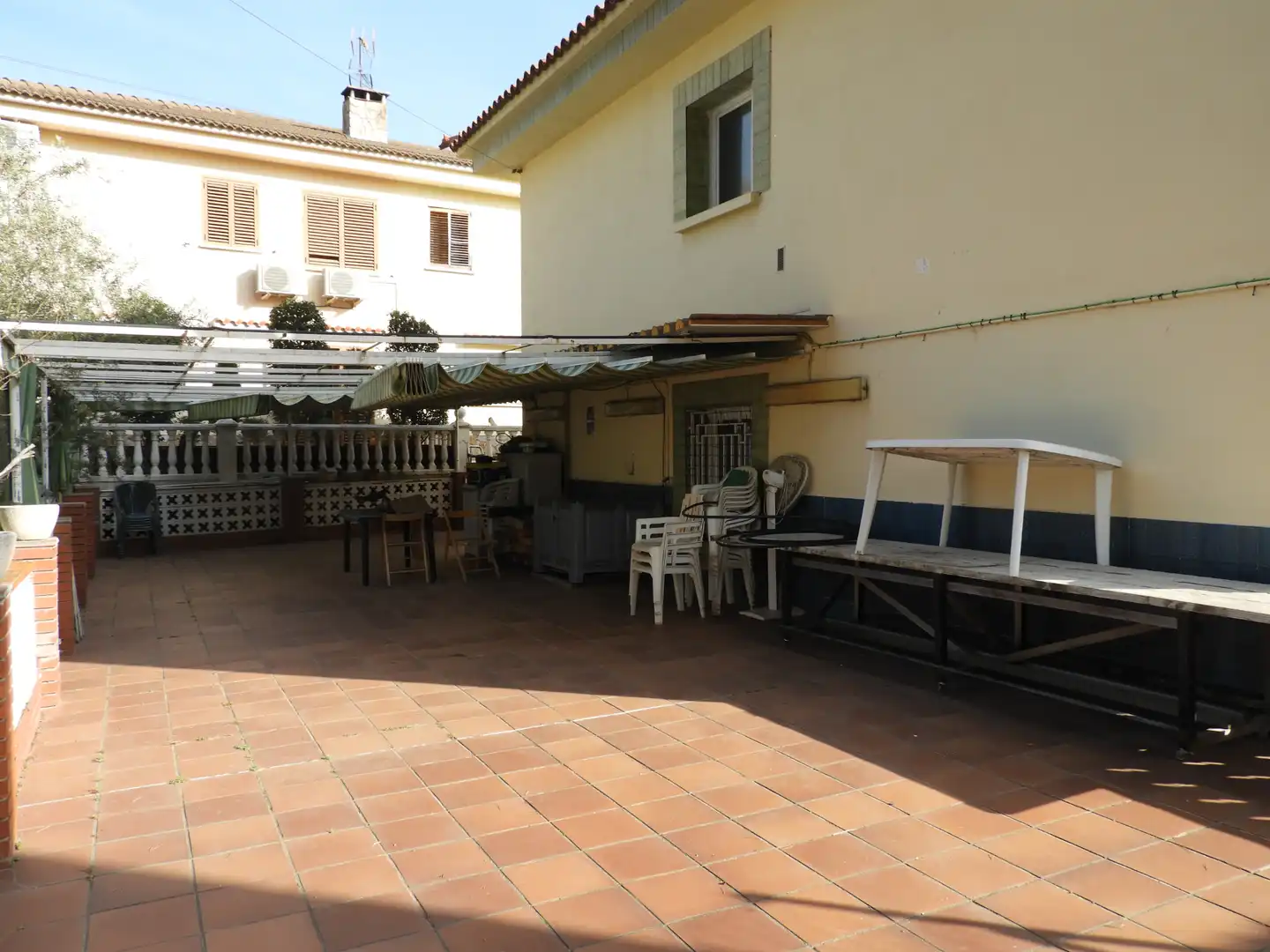 Terrasse von Haus oder Chalet zum Verkauf in Castellar del Vallès mit Klimaanlage, Heizung und Privatgarten