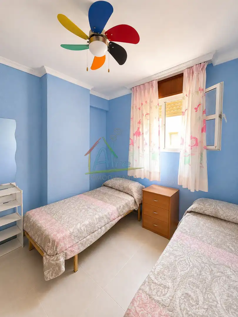 Schlafzimmer von Maisonette zum Verkauf in Isla Cristina mit Klimaanlage, Terrasse und Möbliert