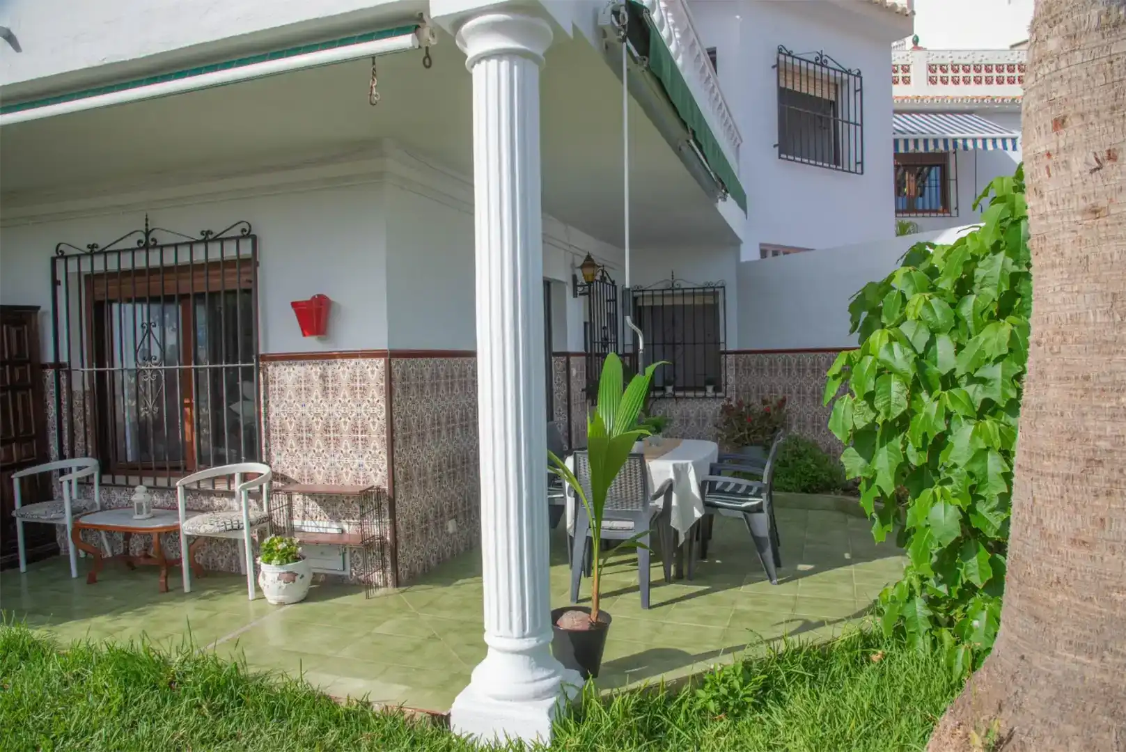 Jardí de Casa o xalet de lloguer en Nerja amb Aire condicionat, Jardí privat i Traster