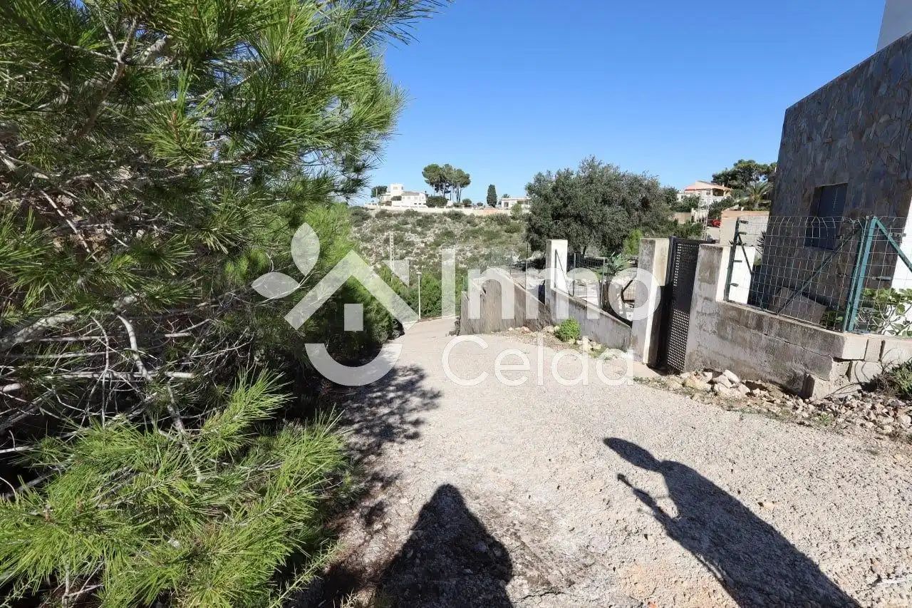 Terreno residencial en venta en Calle Gerona, imagen 2