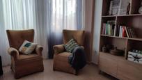 Sala d'estar de Casa o xalet en venda en La Carlota amb Aire condicionat, Calefacció i Jardí privat
