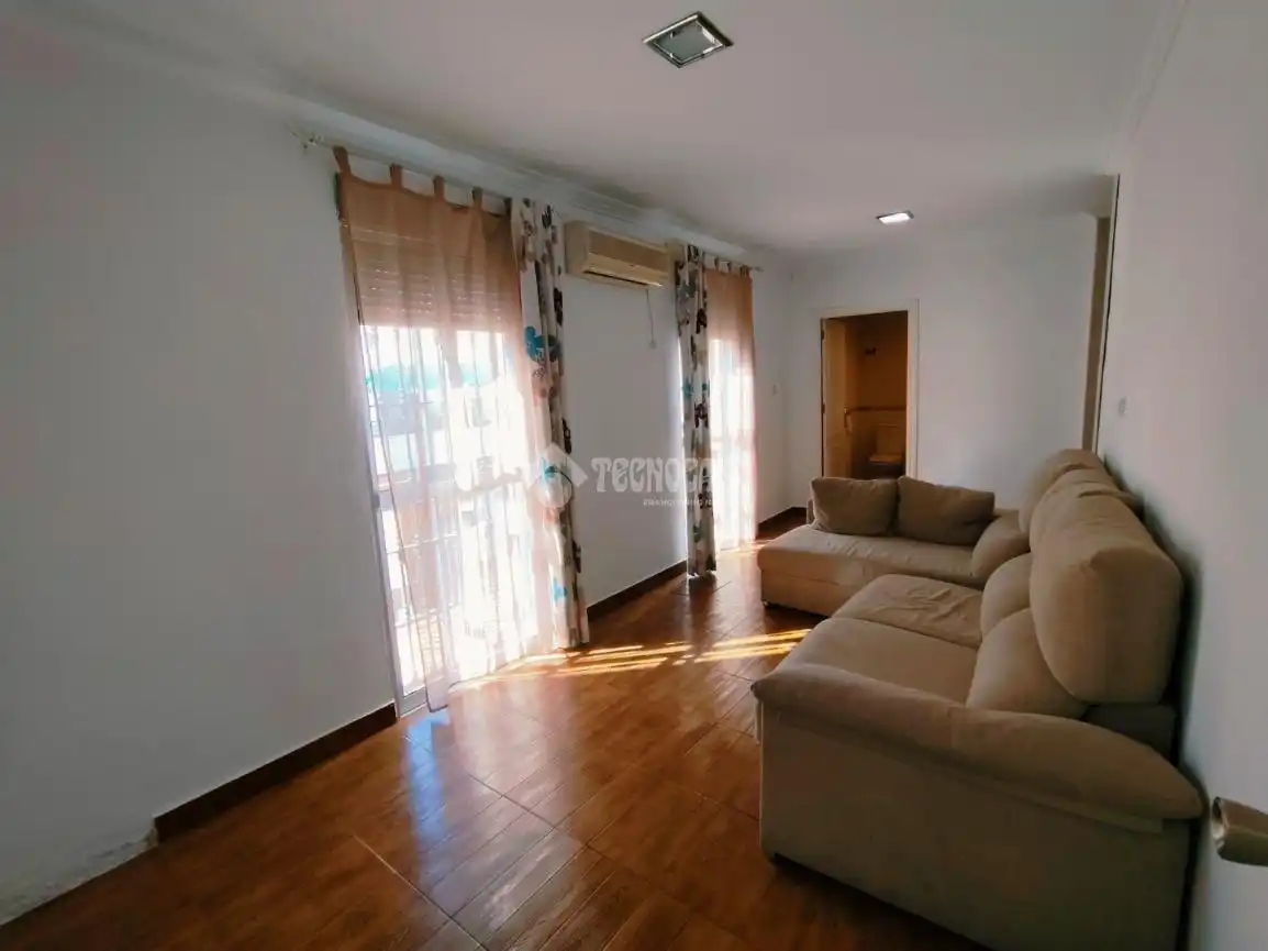 Sala de estar de Piso en venta en Coria del Río