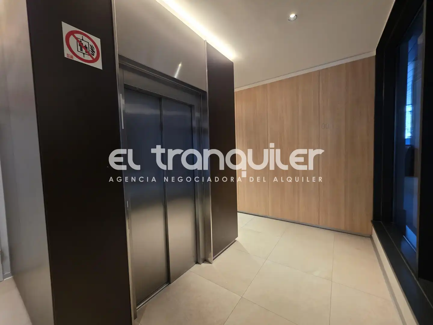 Flat for rent in Madrid  with Air Conditioner, Terrace and Storage room