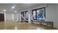 Flat for sale in  Madrid Capital  with Air Conditioner, Heating and Private garden