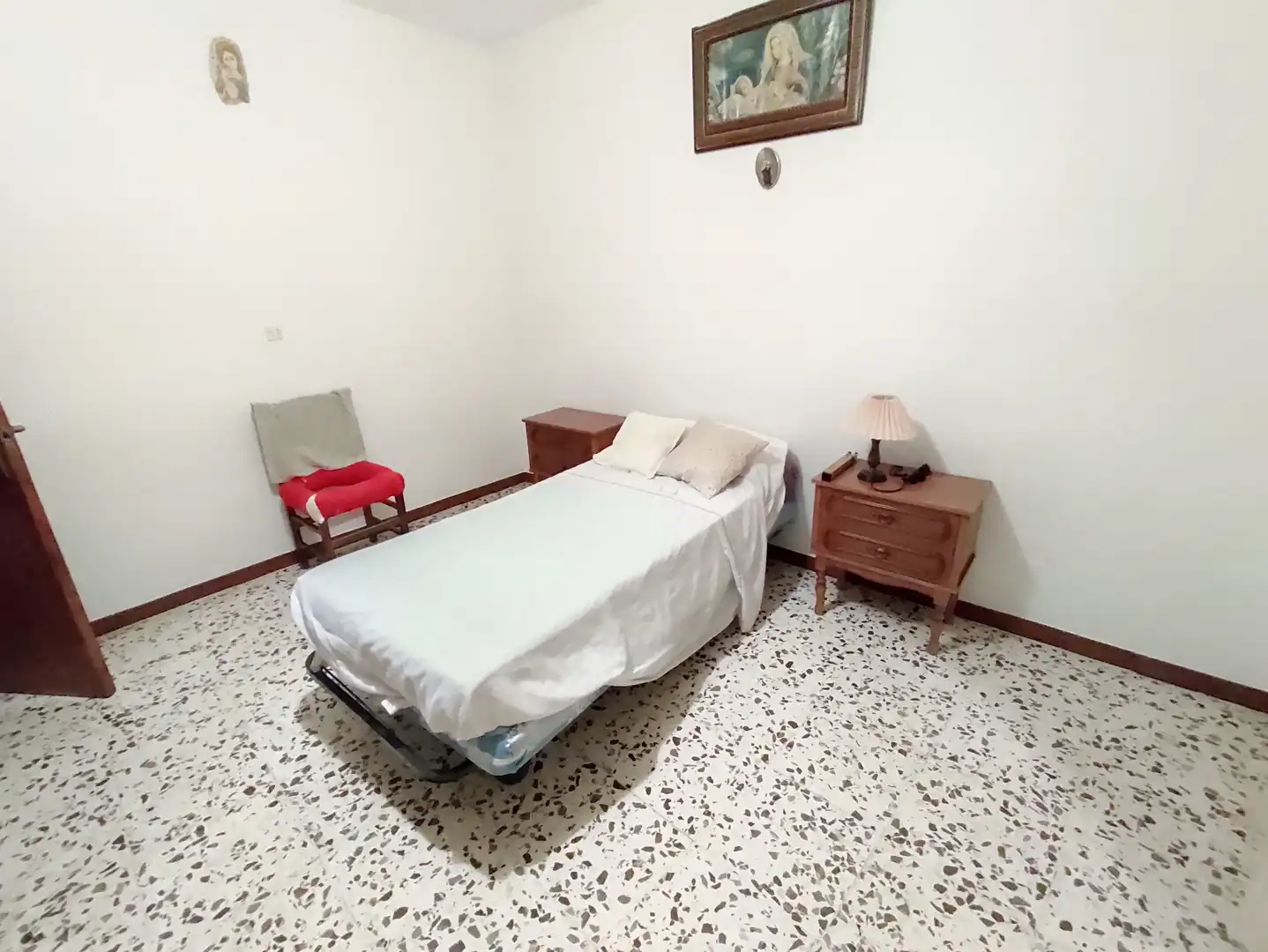 Dormitori de Casa o xalet en venda en Iznájar amb Moblat
